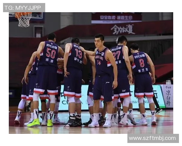 广州篮球队技术解析：从战术布局到球员配合的全面剖析